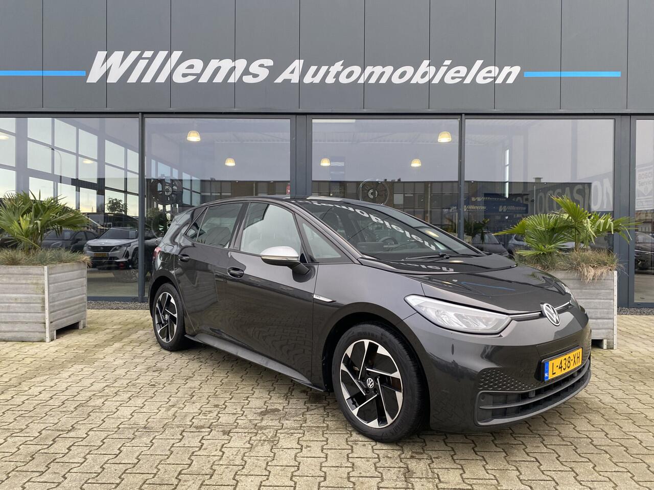 Volkswagen ID.3 Life 58 kWh 88% SOH Stoelverwarming, Adaptieve Cruise & App-Connect