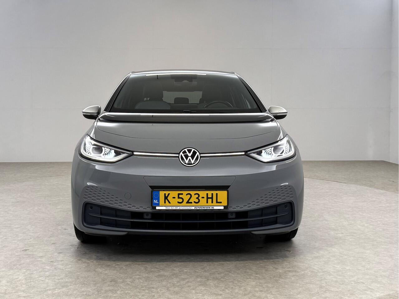 Volkswagen ID.3 First Max 58 kWh | SOH 94% | Snelladen | IQ Lights | Virtual | Pano | Adap. Cruise | Massage | HuD | Camera | Sfeer | Carplay | Stoel/Stuur verw. | NAP