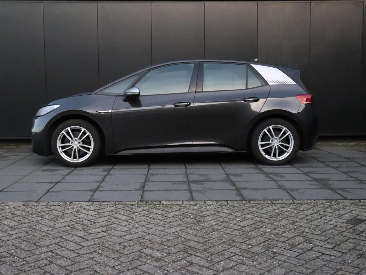 Volkswagen ID.3 First 58 kWh | PDC | SOH 93% | CRUISE | NAVI | APPLE CARPLAY | STOEL/STUURVERW. |