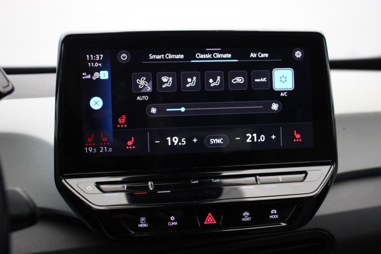 Volkswagen ID.3 First Plus 58 kWh - Carplay, Navi, Camera, Stuur/Stoelverwarming, SOH 89%