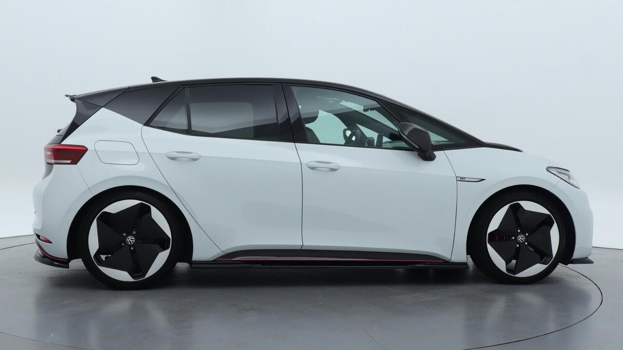 Volkswagen ID.3 Sport First Plus 58 kWh 204pk SOH 92% Leder