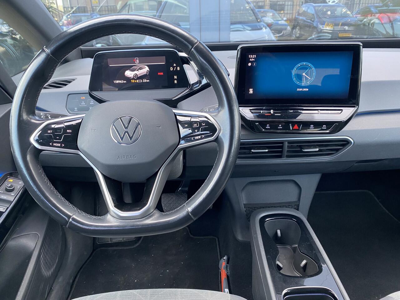 Volkswagen ID.3 Life 58 kWh 89% SOH Stoelverwarming, Adaptieve Cruise & App-Connect