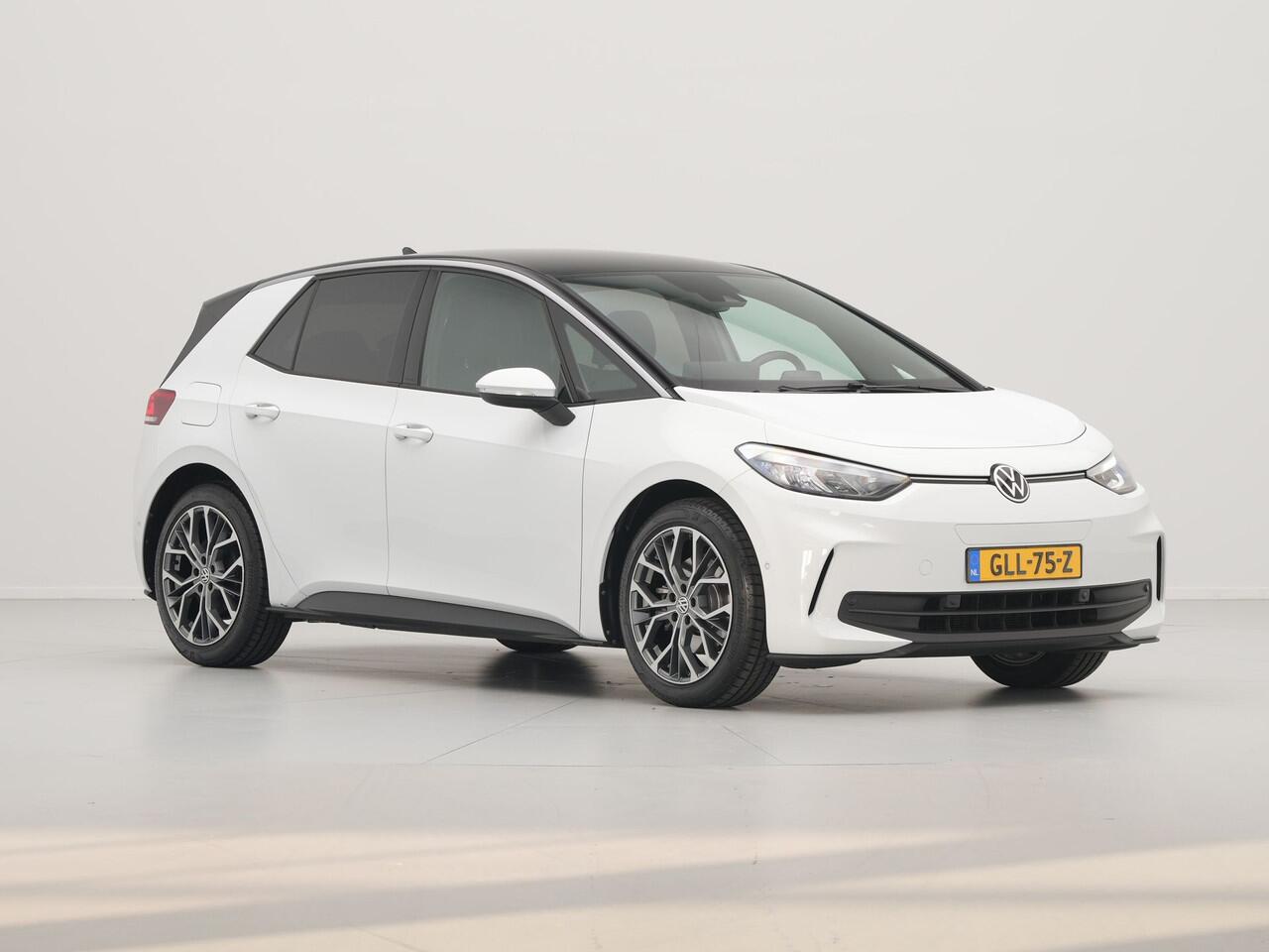 Volkswagen ID.3 Pure Oranje Edition 52 kWh Camera 19"velgen Privacy Glass navigatie Led 181