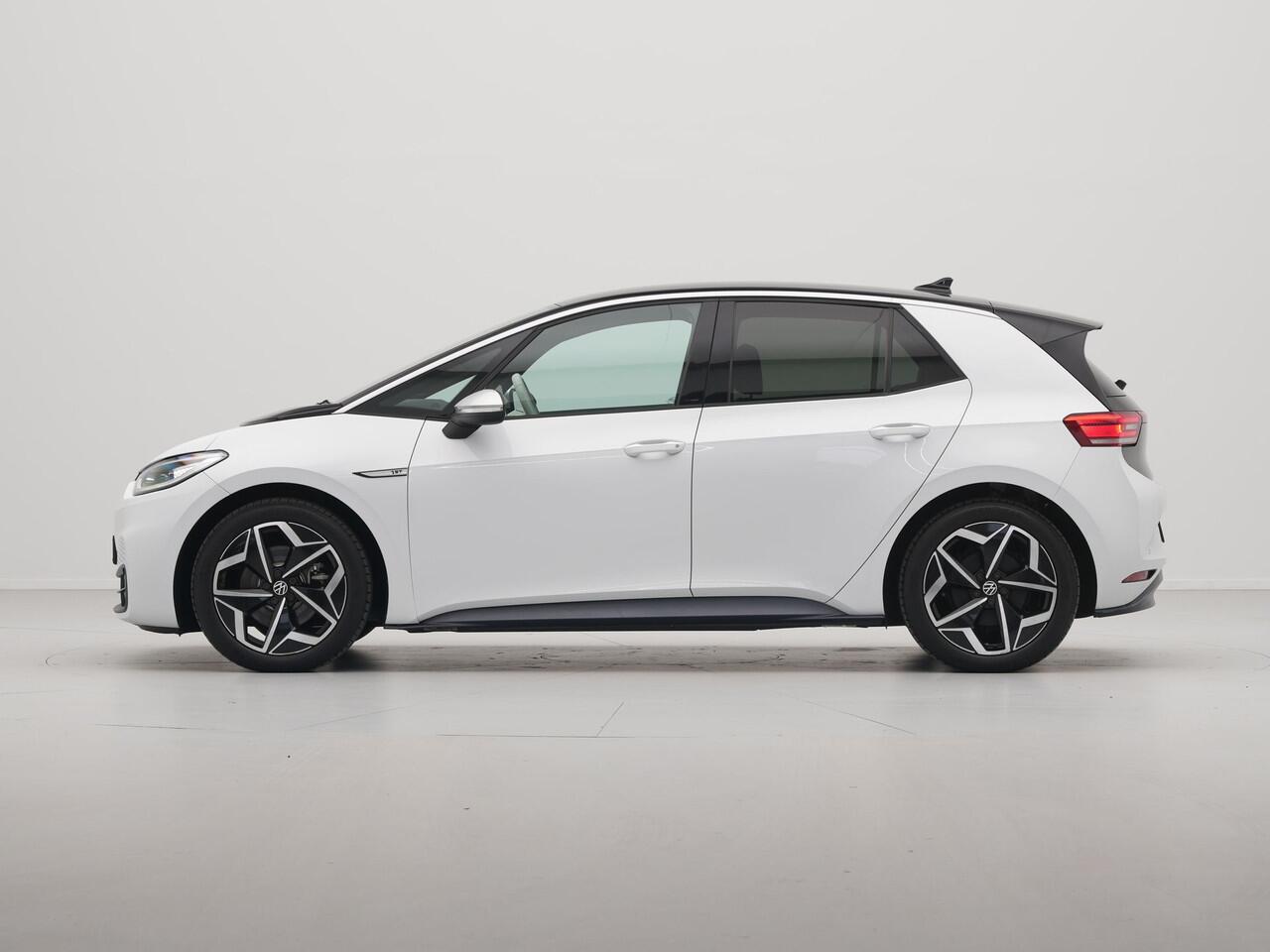 Volkswagen ID.3 First Plus 58 kWh 204pk Trekhaak Navigatie Camera Stoel/Stuurverwarming Acc 15