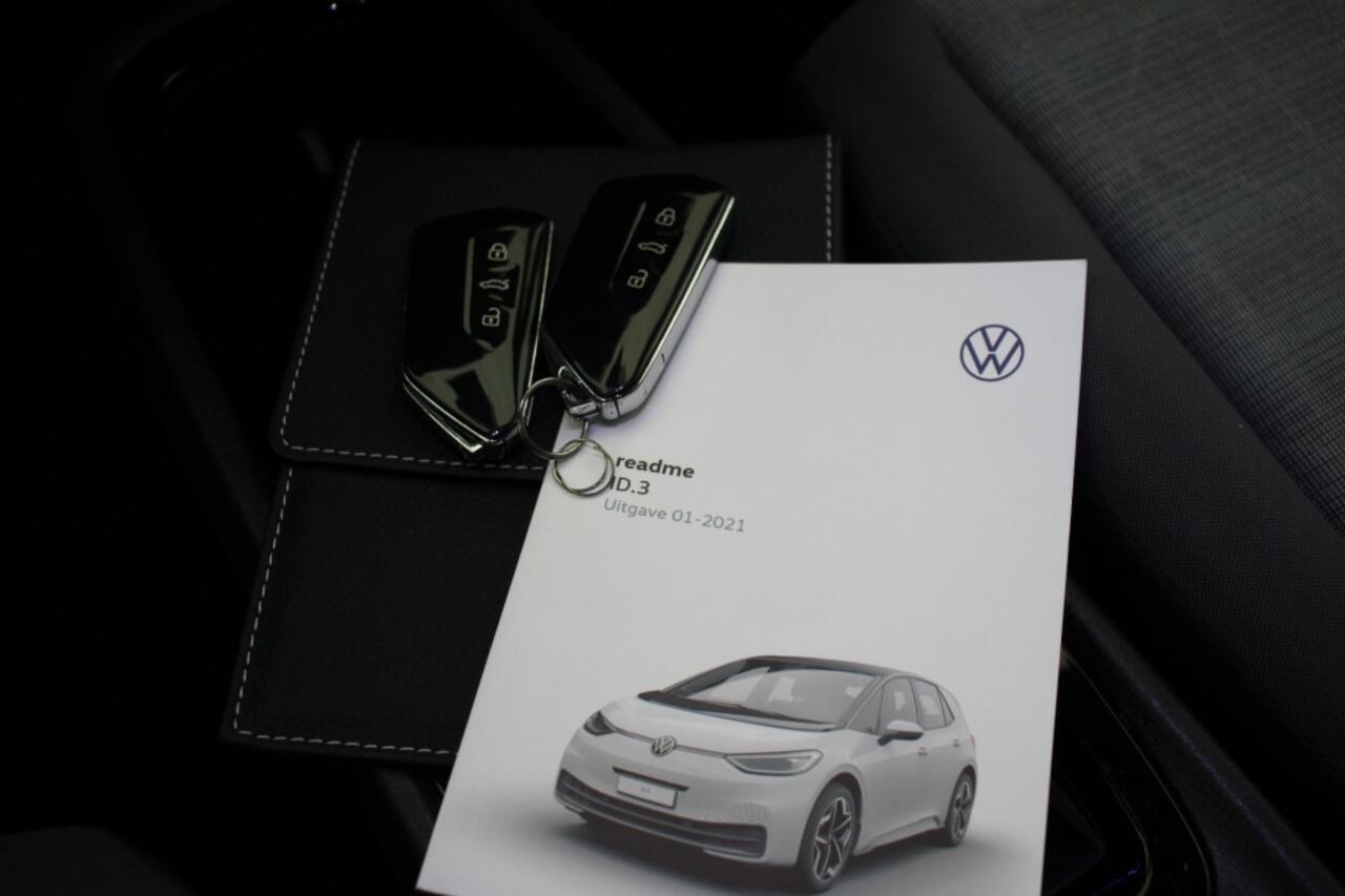 Volkswagen ID.3 Life 58 kWh - Carplay, Stoel/stuur verwarming, SOH 85%