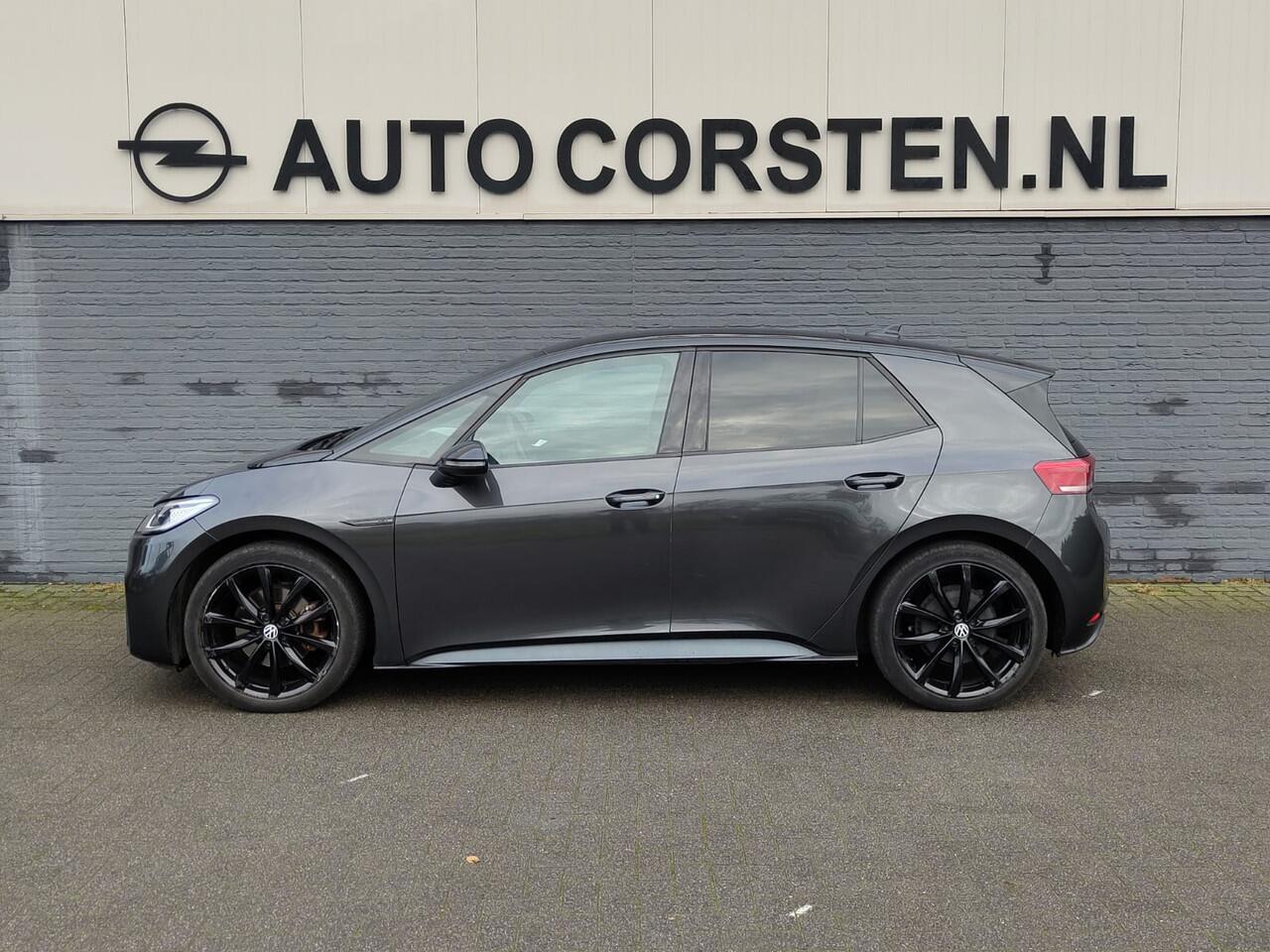 Volkswagen ID.3 First Max 58kWh Pano-dak Adap.Cruise Camera Elektr.Sport-Stoel+Verwarmd PDC Apple Carplay Android Ergo Active-Stoel Navi-Pro Ecc Stoel-Stuurverwarming Lmv Privacy Glas Keyless Advanced Led-Achterlicht dynamisch Matrix Led Origineel Nederlandse Auto Zeer c