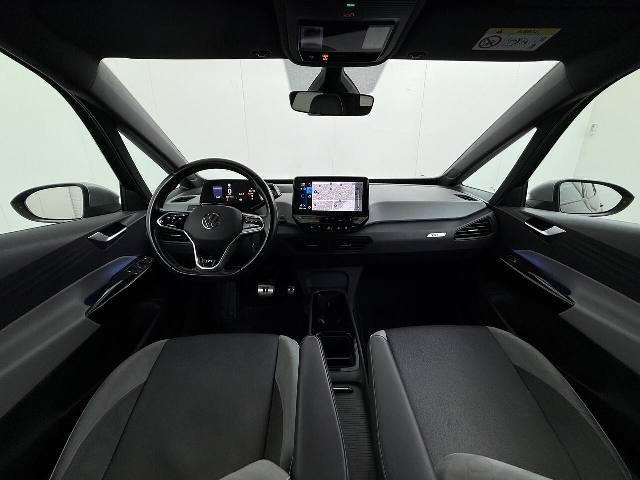 Volkswagen ID.3 First Plus 58kWh Navi-Pro Adap.Cruise Camera 19" Ecc Apple Carplay Android Auto SOH 86% Stoel+Stuurverwarming Lmv Matrix led Privacy Glas Keyless Rijstrooksensor Origineel Nederlandse Auto