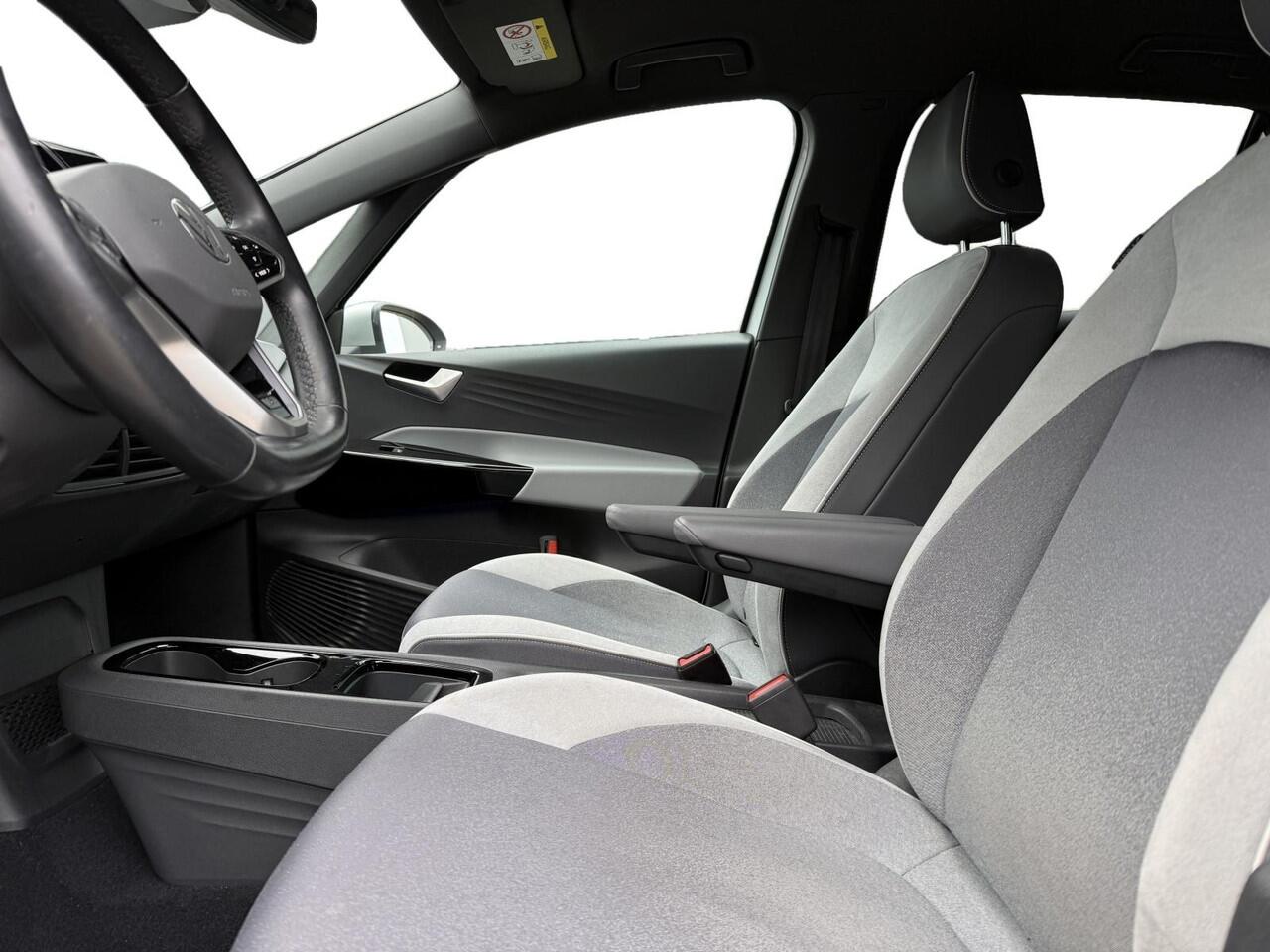 Volkswagen ID.3 First Plus 58 kWh 1st.Plus | IQ Light | Winterpack | Camera | AVILOO Accutest SOH 93%