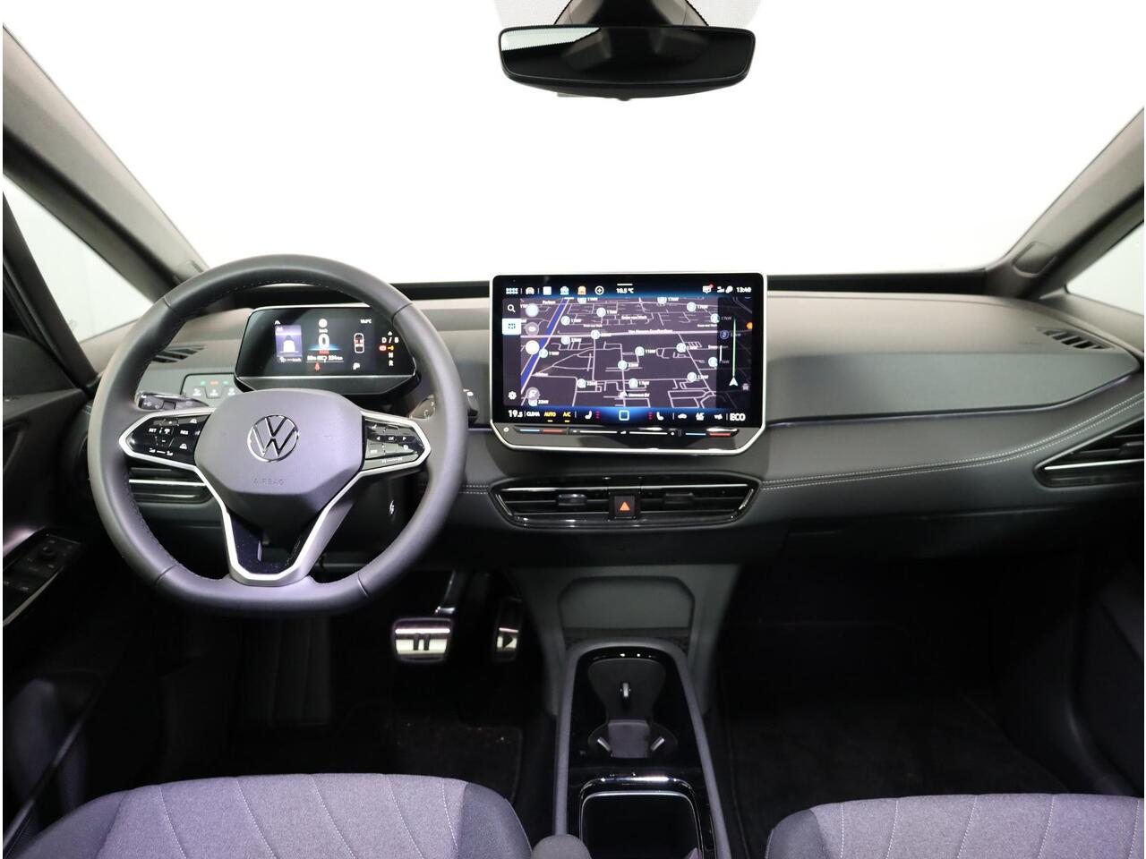 Volkswagen ID.3 Pro Business 59 kWh 204pk Pano-dak| Navi| 19'LM-velgen| verwarmd stuur en-voorstoelen