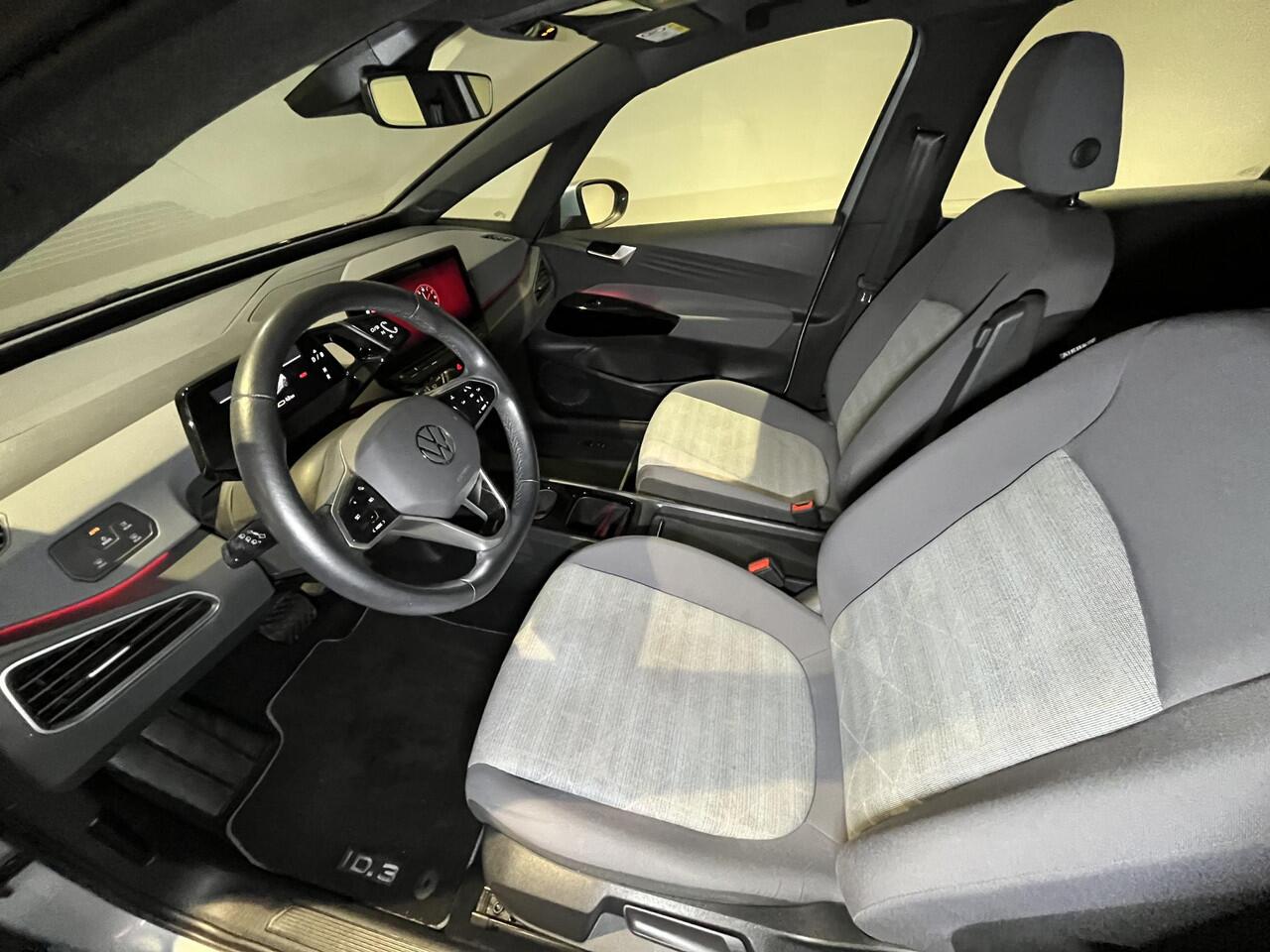 Volkswagen ID.3 Life 58 kWh | SOH 94,2% | Apple carplay H Android auto | voorstoelen verwarmd |