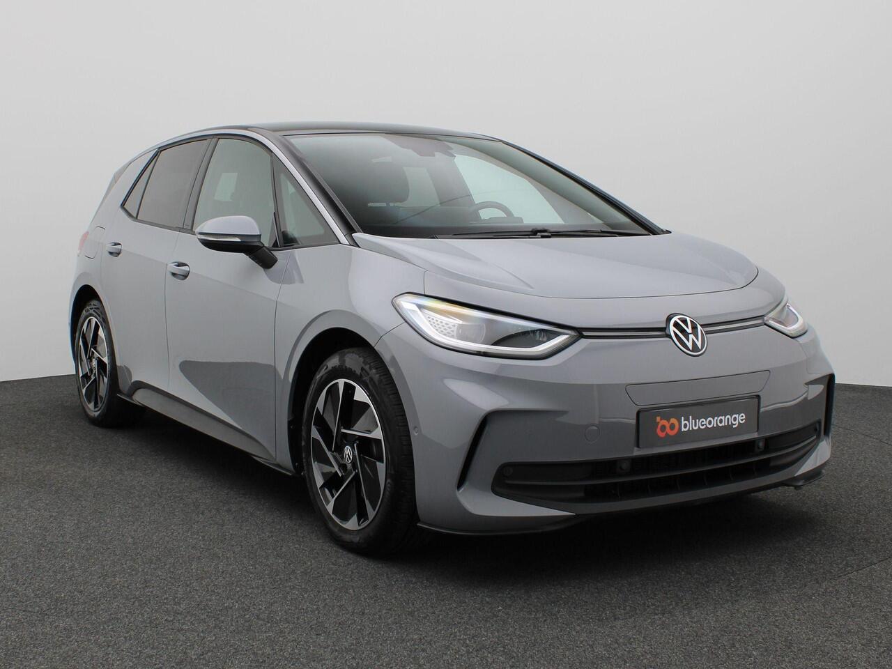 Volkswagen ID.3 Pro 58 kWh 204PK Aut. Matrix-LED Verlichting, Keyless, Achteruitrijcamera, Navi, Alarm, Stoel-Stuurverwarming, Elektr. inkl. spiegels, 18" LM Velgen, Adaptieve Cruise Control