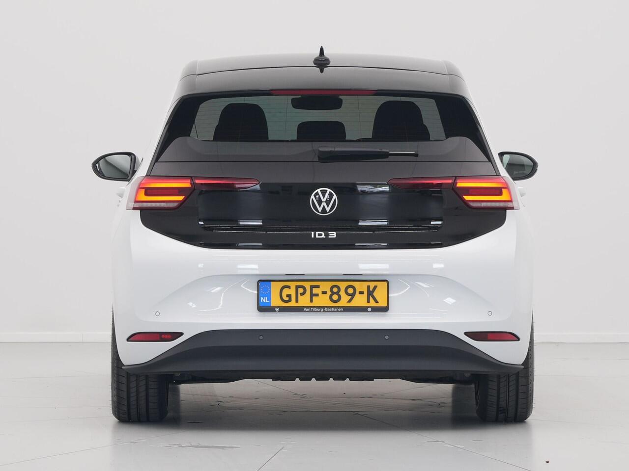 Volkswagen ID.3 Pure Oranje Edition 52 kWh 19"velgen privacy glass Led Navigatie 281