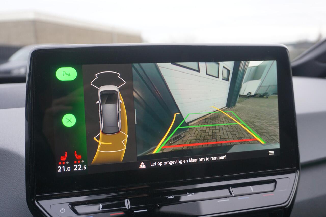 Volkswagen ID.3 First Plus 58 kWh | SOH 92.5 % | TREKHAAK | STOEL/STUURVERW. | CAMERA |