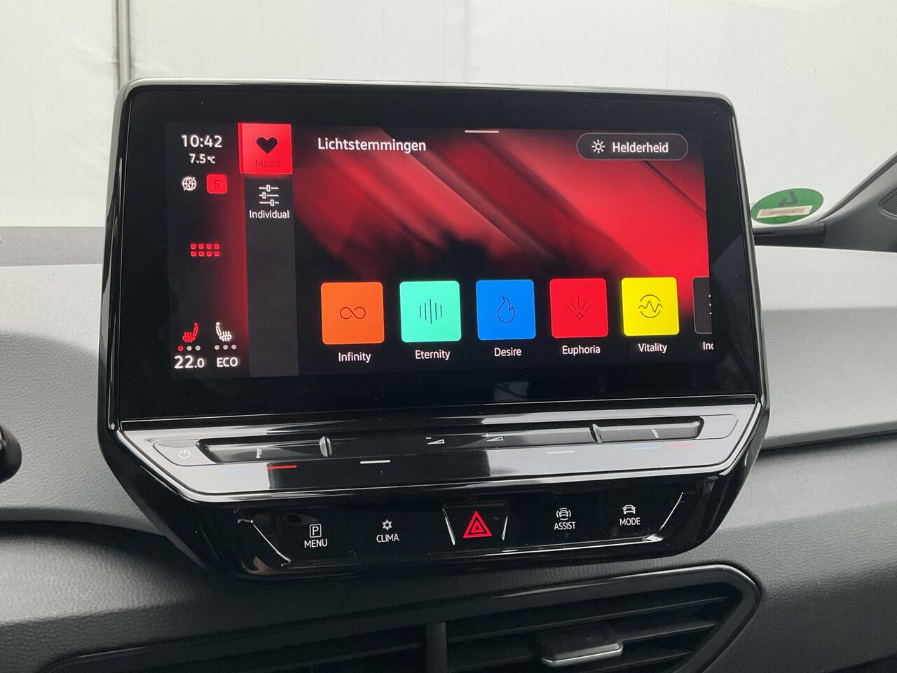 Volkswagen ID.3 First Plus 58 kWh SOH 91% Adap.Cruise Stoel/Stuurverw Carplay 100% Elektrisch NL-Auto!