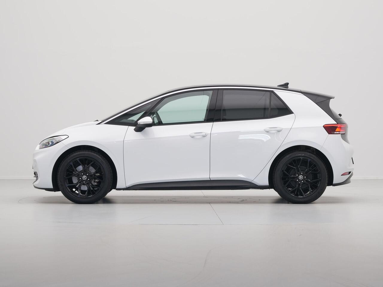 Volkswagen ID.3 Pure Oranje Edition 52 kWh Navigatie 19"velgen Privacy glas Les Pdc 253