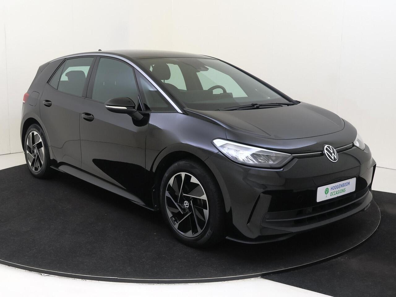 Volkswagen ID.3 Pro 58 kWh | SoH 91% | Parkeersensoren | Adaptieve cruise control | CarPlay | Stoel- en stuurwielverwarming | Navigatie | Airco |