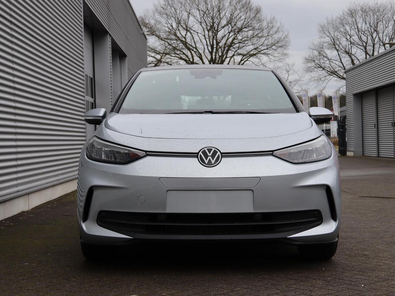 Volkswagen ID.3 Pure Oranje Edition 52 kWh accu, 125 kW / 170 pk H atchback Elektrische aandrijving