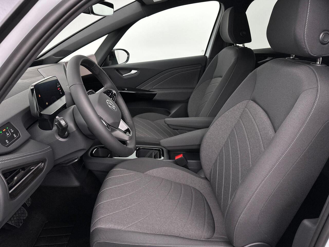 Volkswagen ID.3 Pure Business 52 kWh 170 pk Black Style pakket