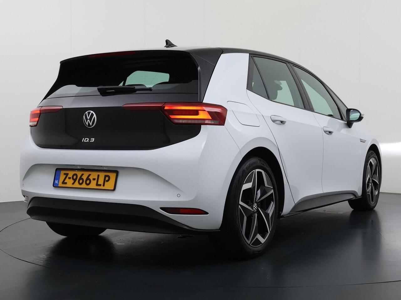 Volkswagen ID.3 PRO PERFORMANCE 58 kWh 204 PK | SOH91% | Warmtepomp | Stoel- & Stuurverwarming | Trekhaak | Adaptieve Cruise Control | Lane Assist