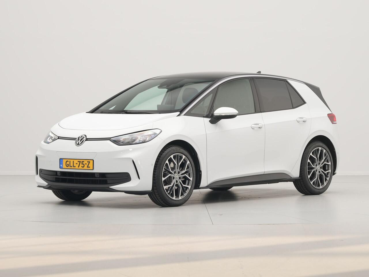 Volkswagen ID.3 Pure Oranje Edition 52 kWh Camera 19"velgen Privacy Glass navigatie Led 181