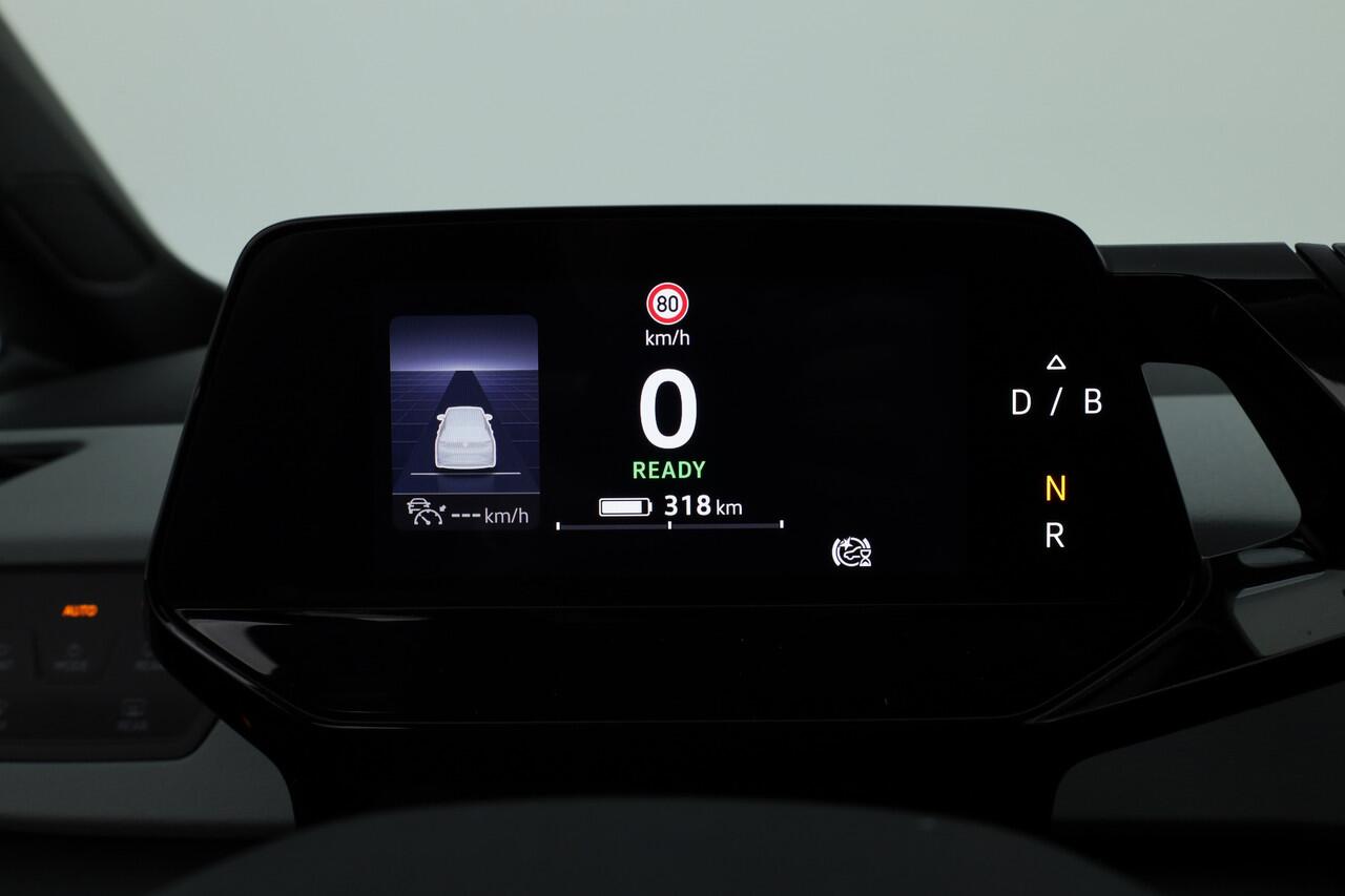 Volkswagen ID.3 First 58 kWh | IQ Light | ACC | Keyless | Stoel- Stuurverw. | 19'' | Trekhaak