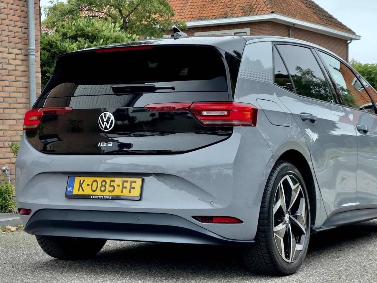 Volkswagen ID.3 FIRST PLUS 58 kWh AUTOM NAVI CAMERA IQ-DRIVE APPLE-CARPLAY LED 20''LMV PDC