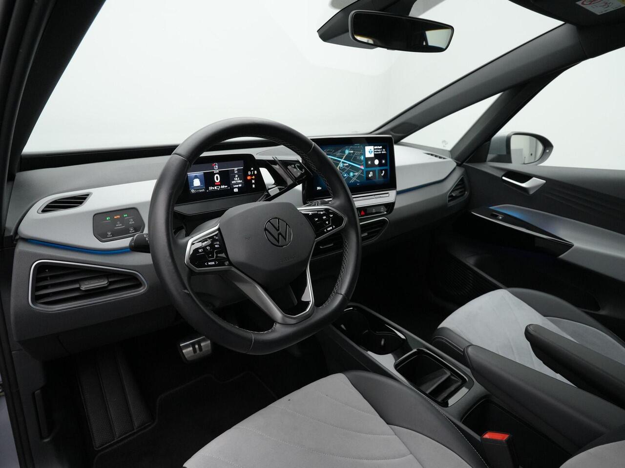 Volkswagen ID.3 Pro 58 kWh 145 pk | Leder/alcantara | Achteruitrijcamera | Navigatie | Adaptive Cruise