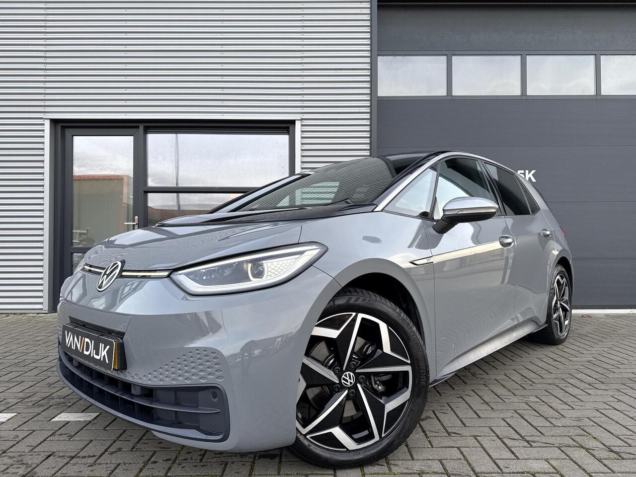 Volkswagen ID.3 First Plus 58 kWh ?SOH 93% ?Rijklaarprijs ?Matrix LED ?Full LED ?Alcantara ?Sfeerverlichting ?Navigatie ?Camera ?Lichtmetaal 19" ?Parkeersensoren