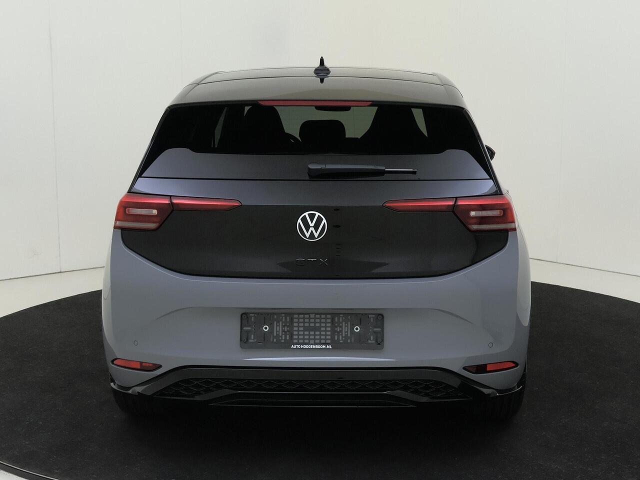 Volkswagen ID.3 GTX Performance | Achterlichten LED | Airconditioning automatisch, 2-zone (Climatronic) | Buitenspiegels elektrisch instel-, verwarm- en inklapbaar