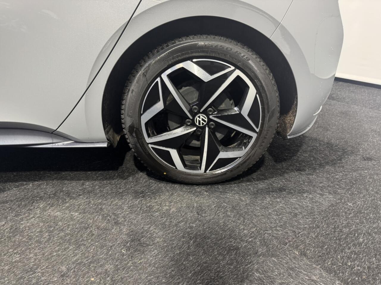 Volkswagen ID.3 First Plus 58 kWh Matrix Led Carplay Navigatie Camera