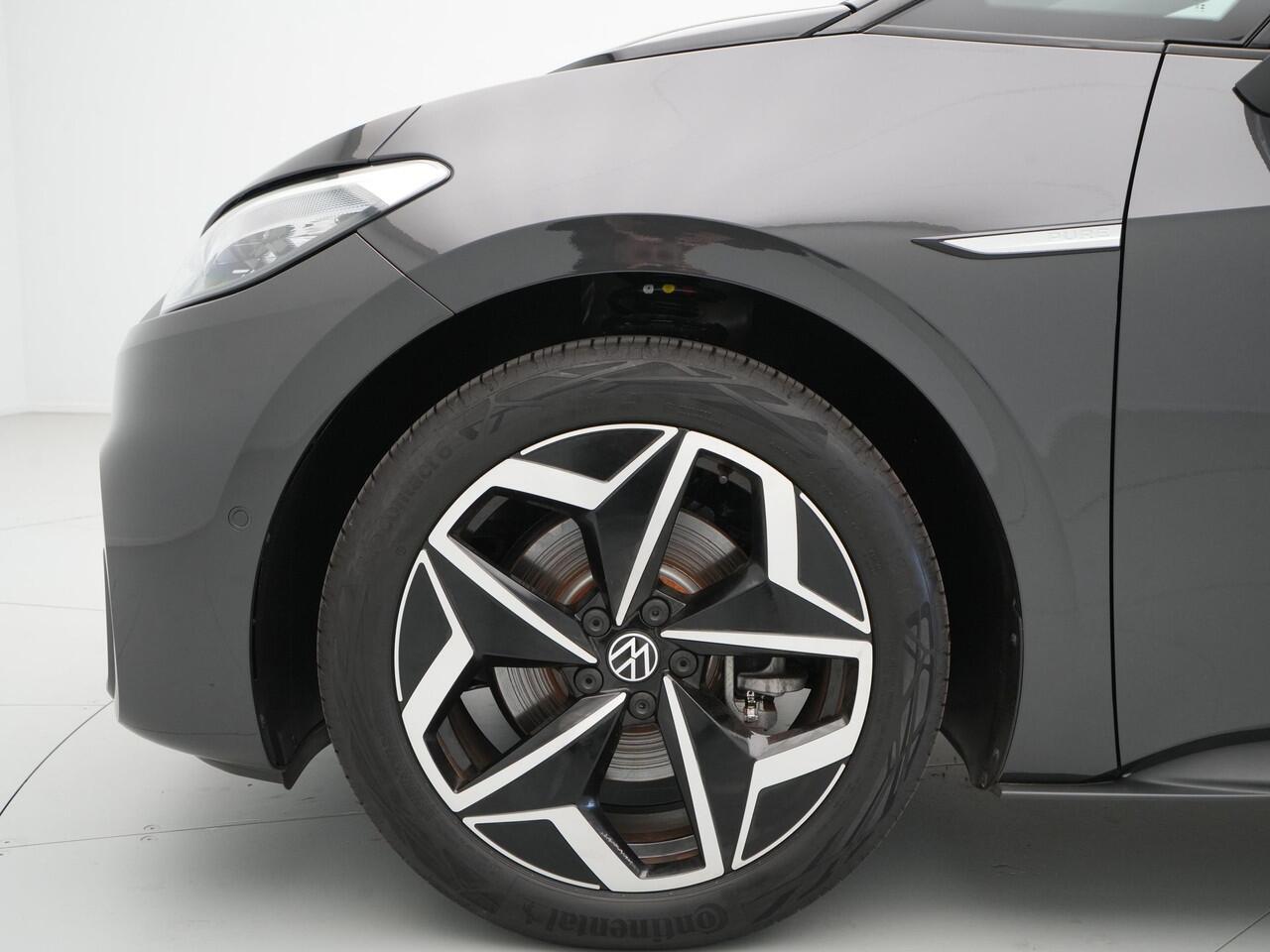 Volkswagen ID.3 Pure 150 pk Navigatie Camera Stoelverwarming Acc 333