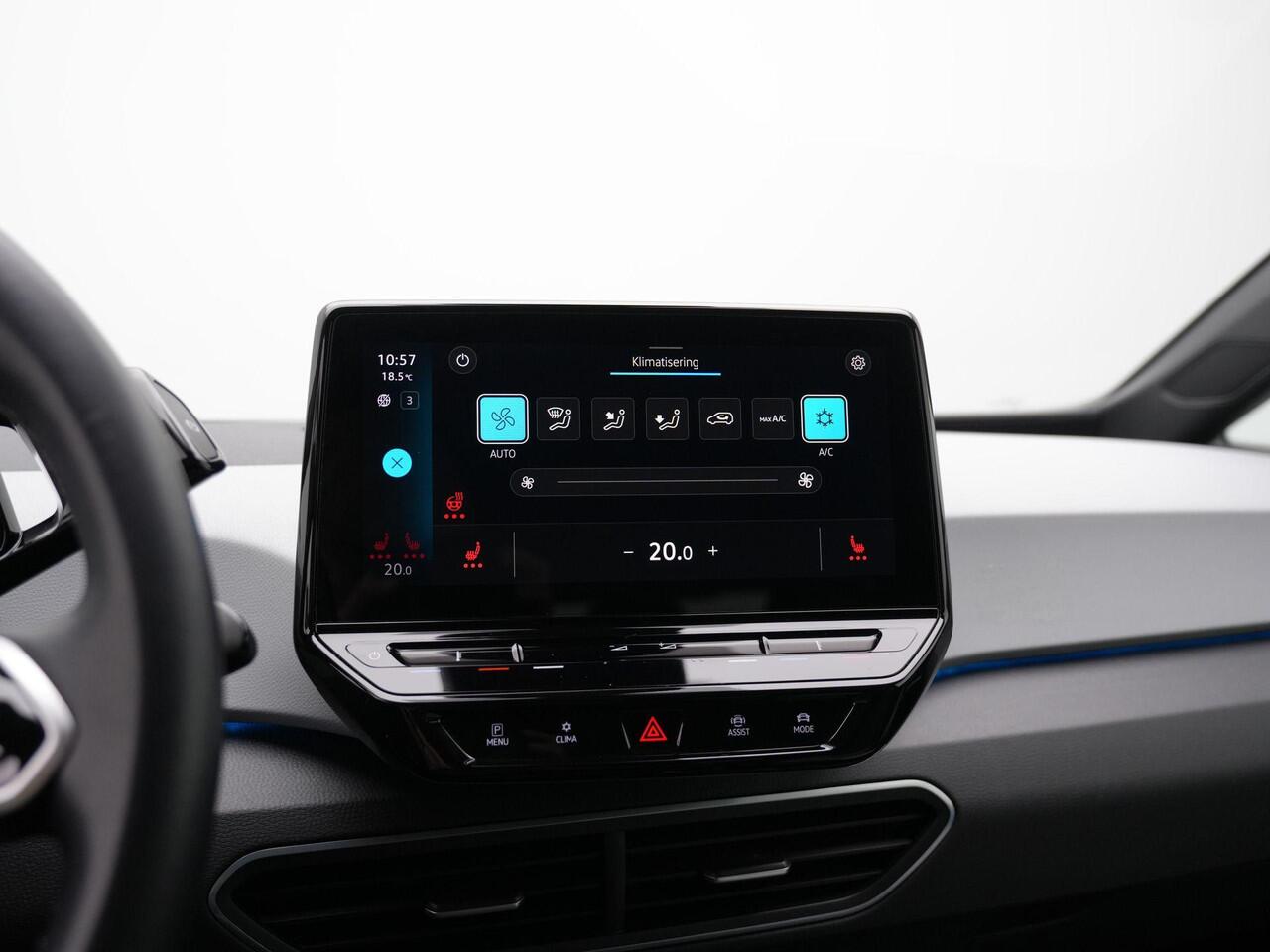 Volkswagen ID.3 Pro 58 kWh 204 pk | Warmtepomp | Leder/alcantara | Stuur-/stoelverwarming | Achteruitrijcamera | Navigatie