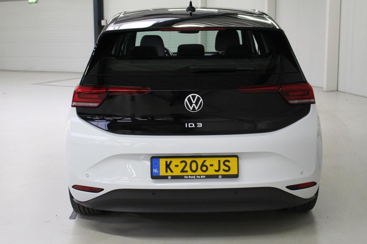 Volkswagen ID.3 Life 58 kWh Airco | Navigatie | Stoelverwarming | Cruise Control | 93% SoH