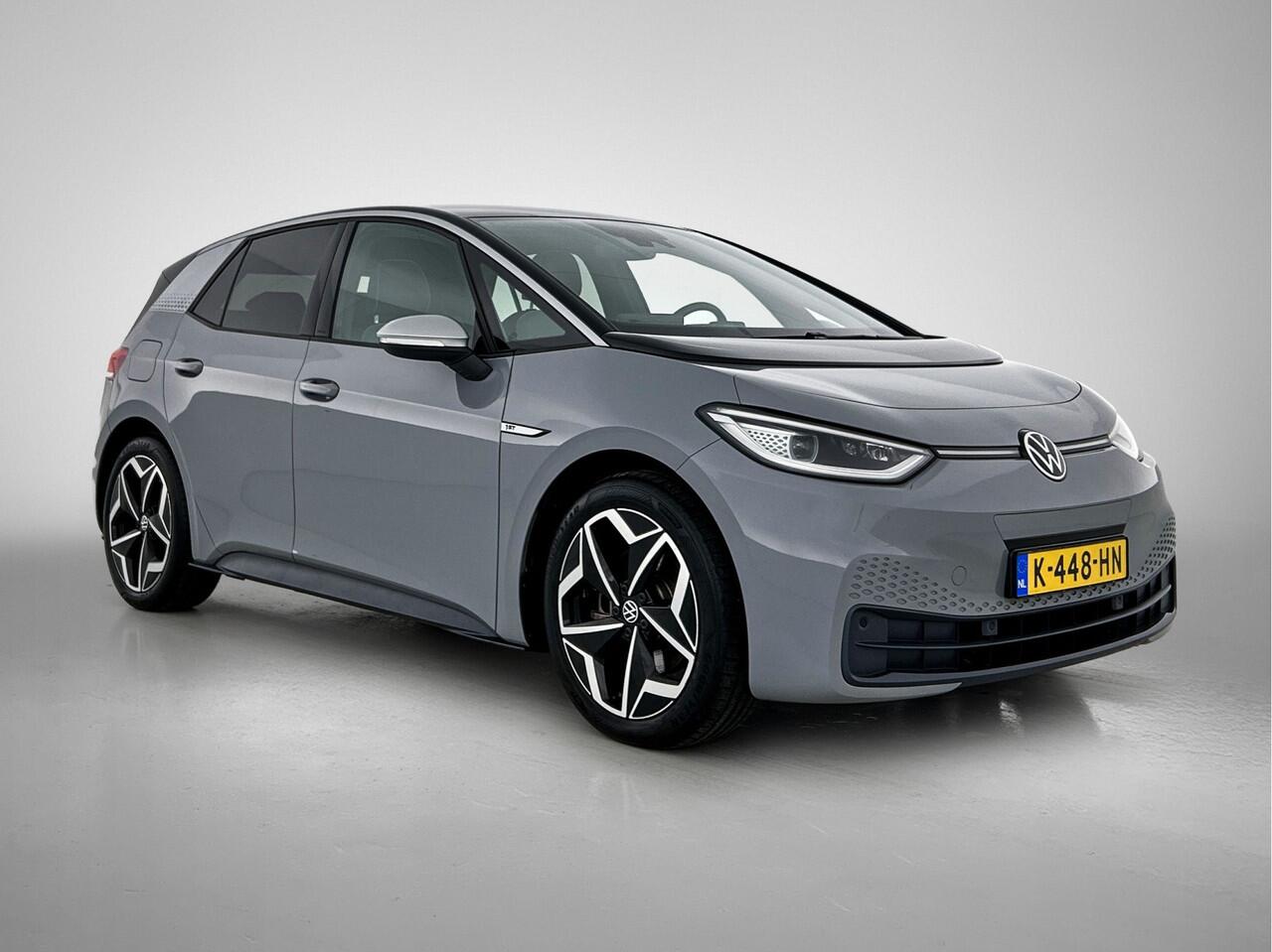 Volkswagen ID.3 First Plus 58 kWh | Matrix led koplampen | 19 Inch | SOH 93,4% | Nederlandse Auto | NAP |