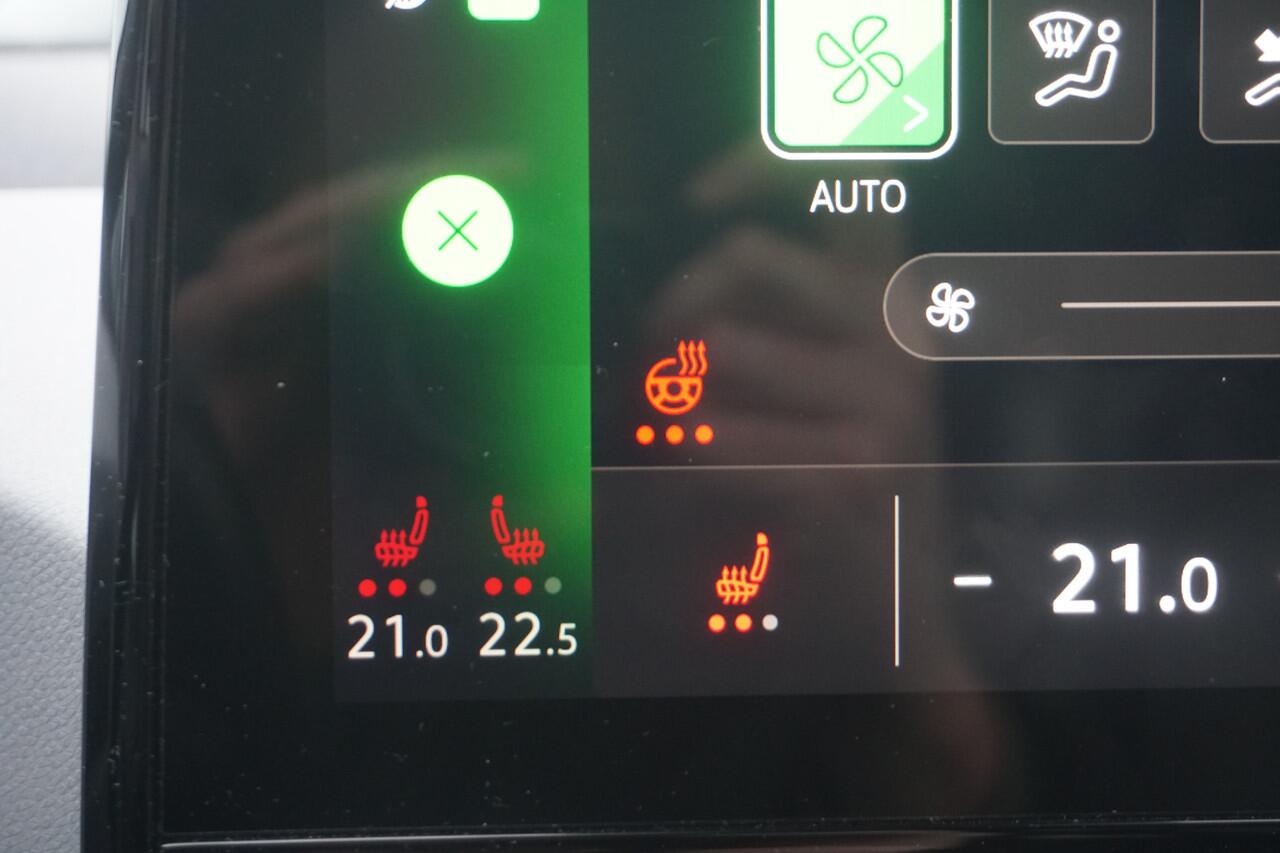 Volkswagen ID.3 First Plus 58 kWh | SOH 92.5 % | TREKHAAK | STOEL/STUURVERW. | CAMERA |