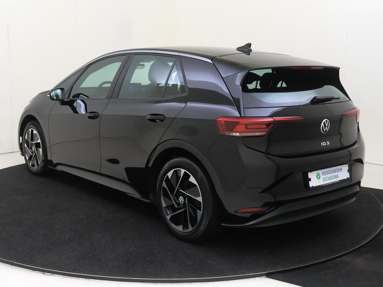 Volkswagen ID.3 Pro 58 kWh | SoH 91% | Parkeersensoren | Adaptieve cruise control | CarPlay | Stoel- en stuurwielverwarming | Navigatie | Airco |