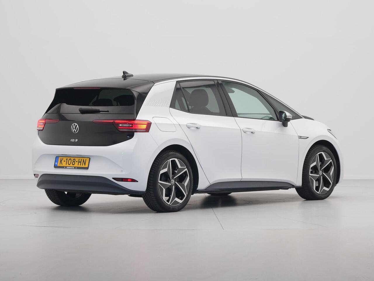 Volkswagen ID.3 First Plus 58 kWh Navigatie Camera Acc Stoelverwarming 154