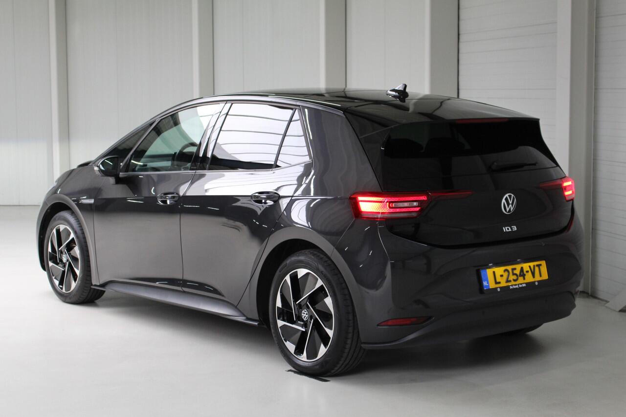 Volkswagen ID.3 Tech 58 kWh | 150kW / 204 PK Panoramadak | El. stoelverstelling | Camera | Warmtepomp | 92% SOH