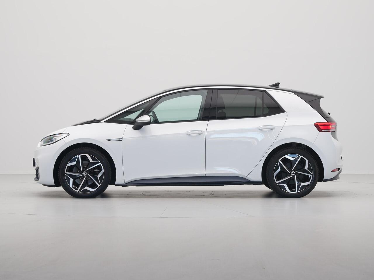 Volkswagen ID.3 First Plus 58 kWh Navigatie Camera Acc Stoel/Stuurverwarming Carplay 154