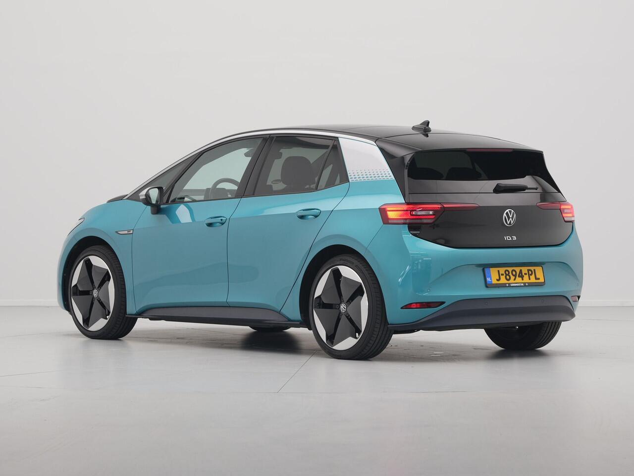 Volkswagen ID.3 First Max 58 kWh 204pk Panorama Navigatie Camera Acc Stoelverwarming 301