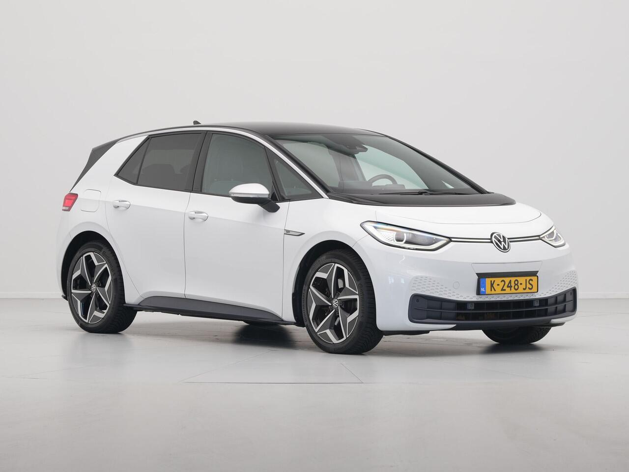 Volkswagen ID.3 First Plus 58 kWh 204pk Camera Navigatie Carplay Stoel/Stuurverwarming Pdc Acc 89