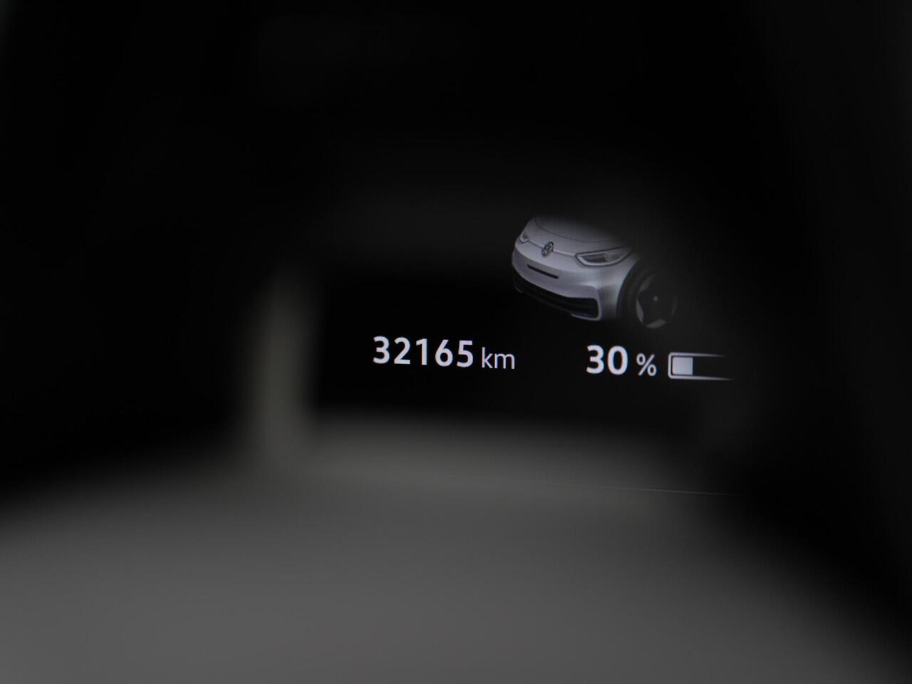 Volkswagen ID.3 Pro 58 kWh 204 pk - incl. BTW | Stuur-/stoelverwarming | Achteruitrijcamera | Navigatie