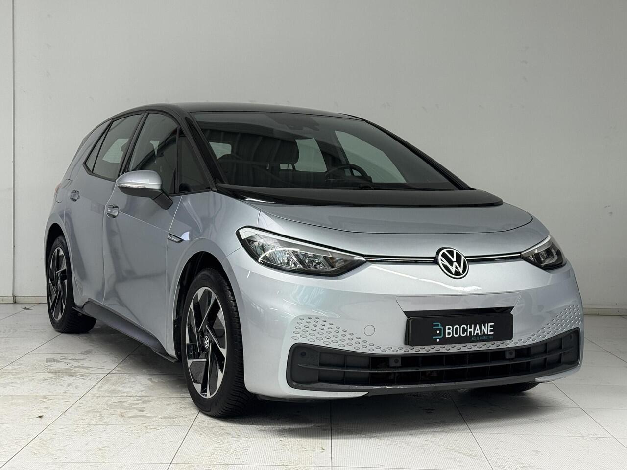 Volkswagen ID.3 Life 58 kWh | Apple CarPlay / Android Auto | Cruise control adaptief | Parkeersensoren | Stoelverwarming |