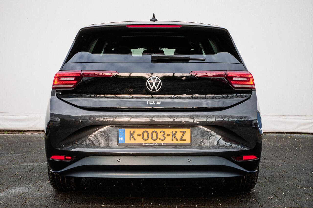 Volkswagen ID.3 First Max 58 kWh SOH 90% Panoramadak/ Stoelmassage/ IQ Led/ Stoel-stuurverwarming/ 20" Lmv/ Camera/ Carplay