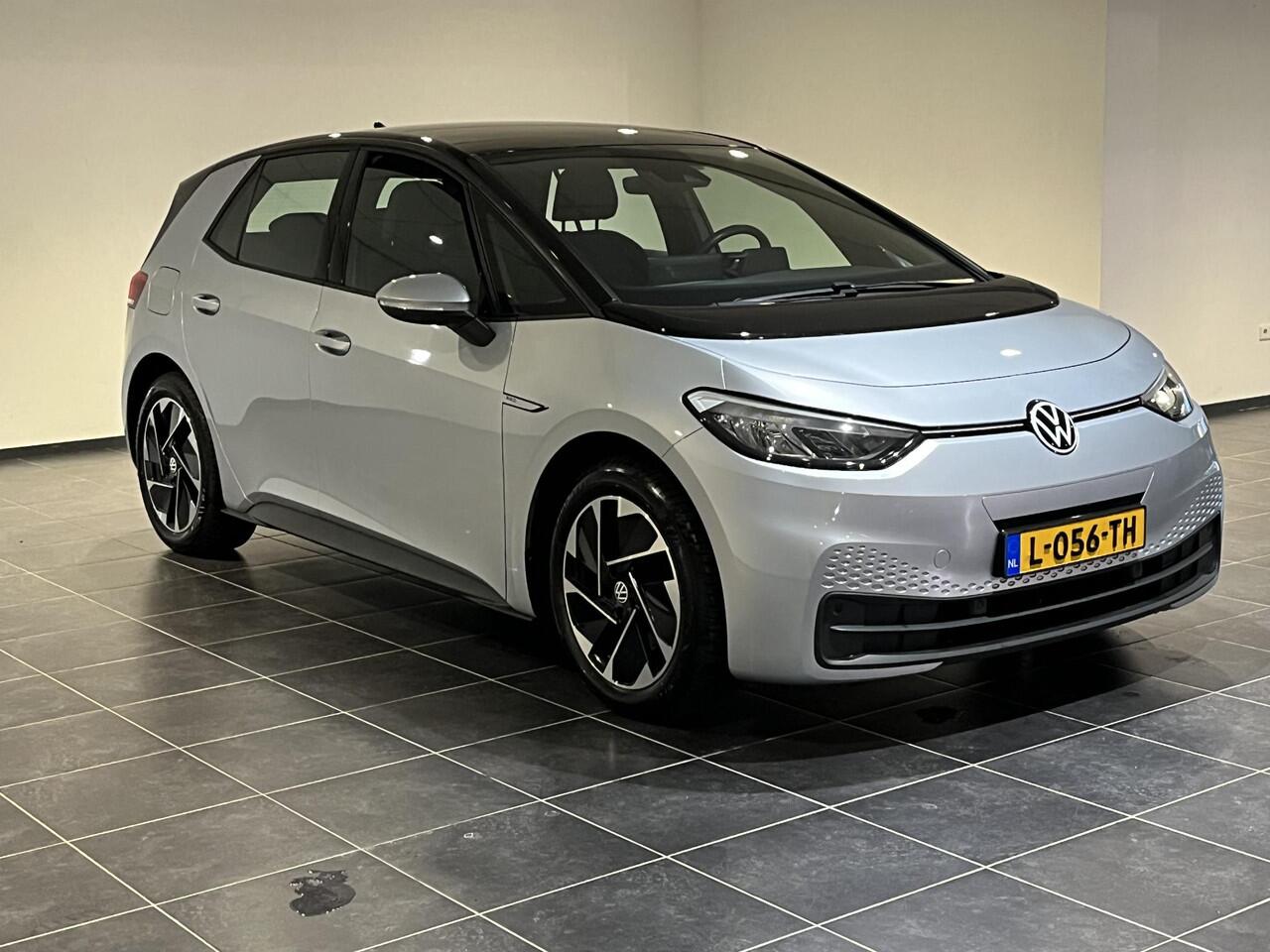 Volkswagen ID.3 Life 58 kWh | SOH 94,2% | Apple carplay H Android auto | voorstoelen verwarmd |