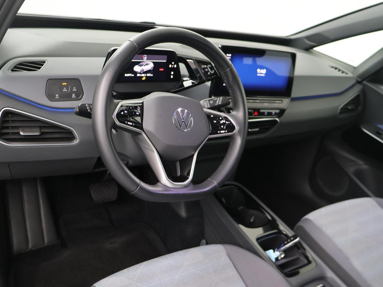 Volkswagen ID.3 Life 58 kWh | 204 PK | SoH 85% | Adaptive cruise control | Climate control | Apple Carplay/Android Auto |