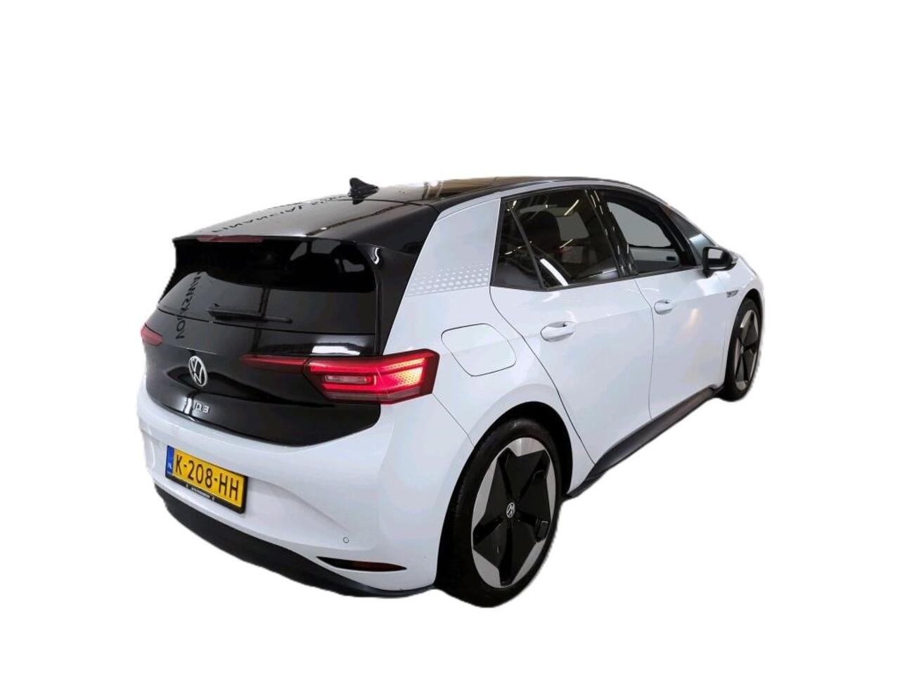 Volkswagen ID.3 First Max 58 kWh | Panoramadak | Stoel / Stuur verwarming
