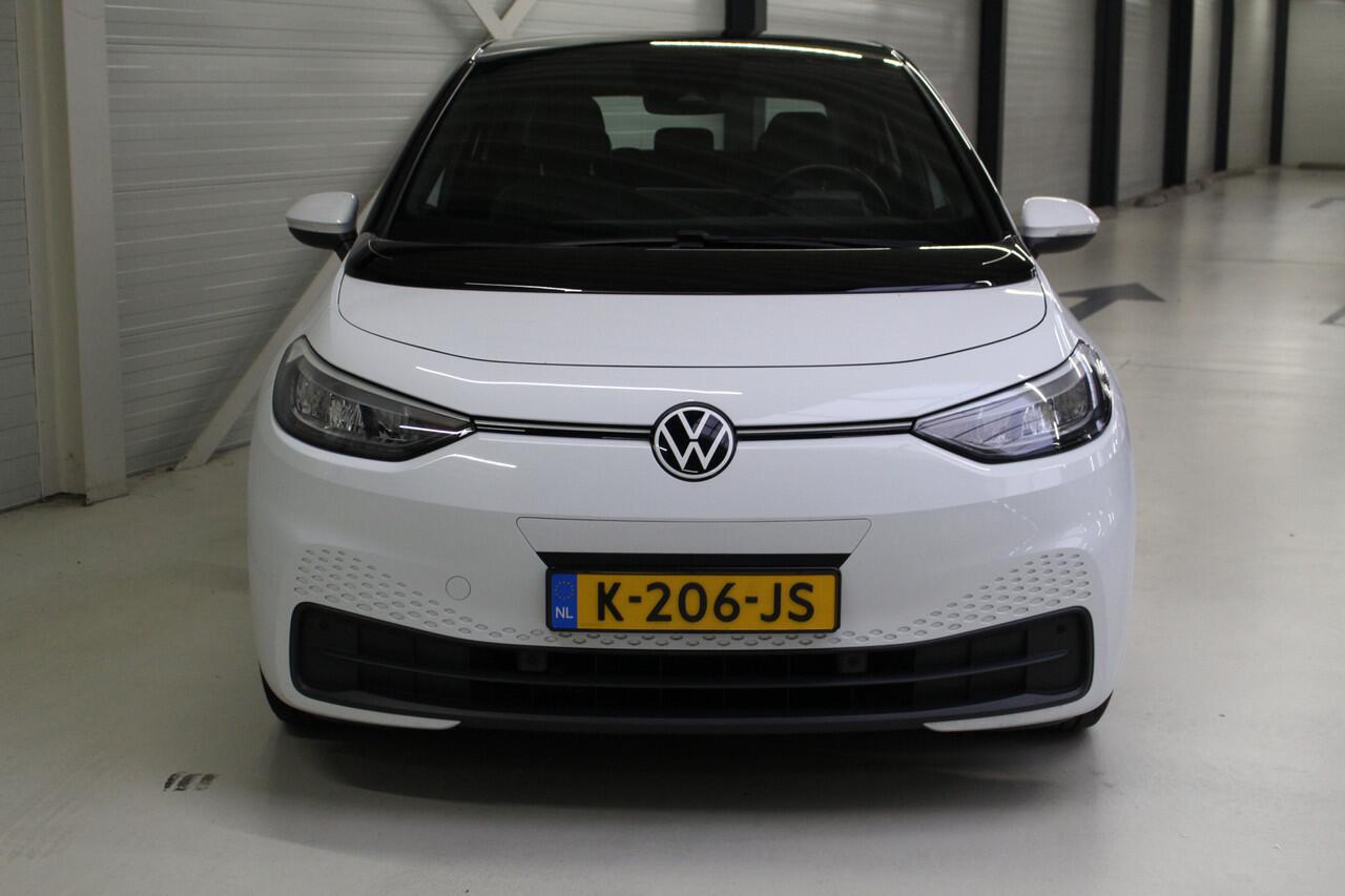 Volkswagen ID.3 Life 58 kWh Airco | Navigatie | Stoelverwarming | Cruise Control | 93% SoH