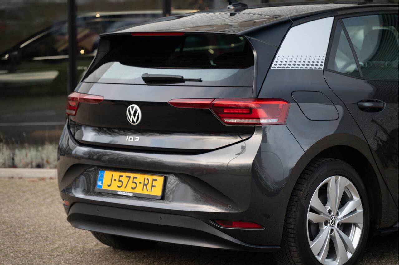Volkswagen ID.3 First 58 kWh | Adapt. Cruise | Navi | Stoelverw. | PDC V+A | 18" | Opt. Zo + Wi set