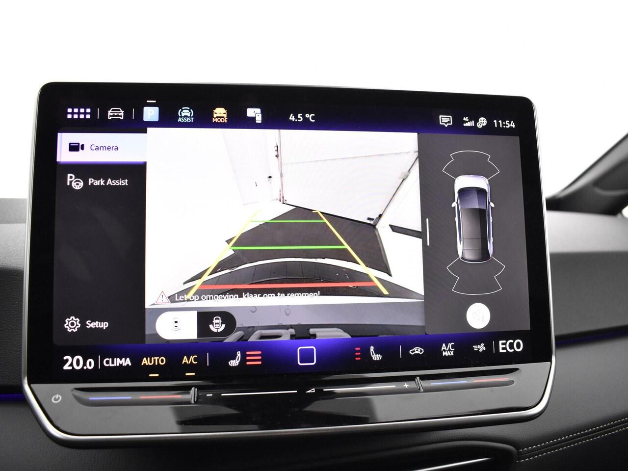 Volkswagen ID.3 Pure Oranje Edition 52kWh |125 kW/170pk Volkswagen ID.3 Pure Oranje Edition 52 kWh |125 kW / 170 pk H | 18" LM velgen met All-season banden | Lederen bekleding | Getint glas |